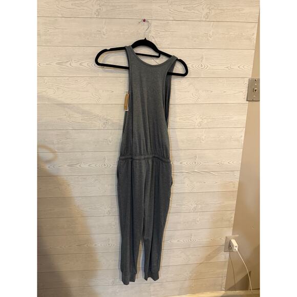 NWT Patagonia  Small Jumpsuit - Picture 2 of 3